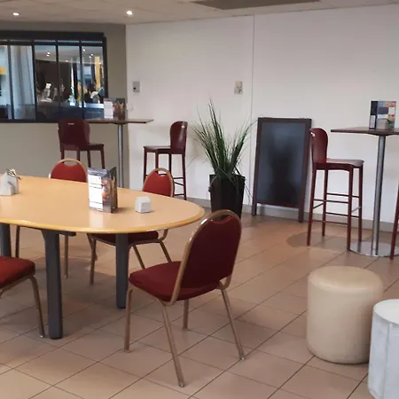 Campanile Prime Marne-la-vallee - 托尔西