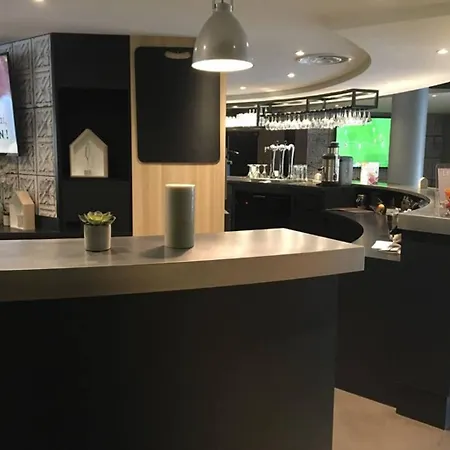 Campanile Marne-la-vallee - Szálloda 3*