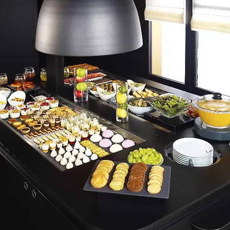 Hotel Campanile Marne-la-vallee - 3*