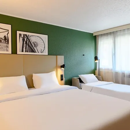 Campanile Prime Marne-la-vallee - 酒店