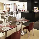 Campanile Marne-la-vallee - 3* 토르시