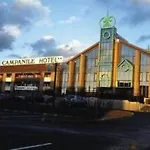 Campanile Marne-la-vallee - 호텔