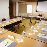Campanile Marne-la-vallee - 호텔 3*