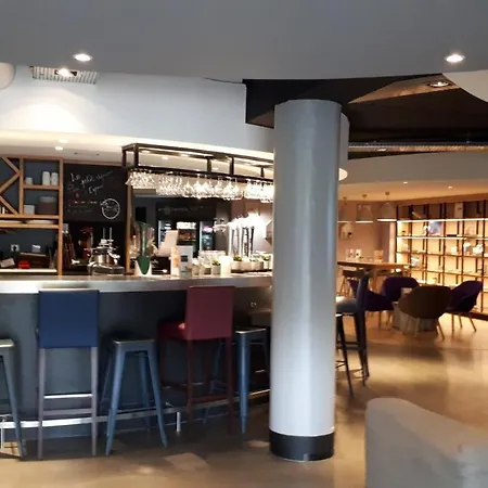 Hotel Campanile Marne-la-vallee - Torcy (Seine-et-Marne)