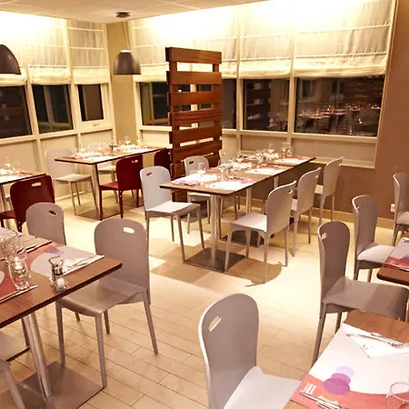 Hotel Campanile Marne-la-vallee - 3*